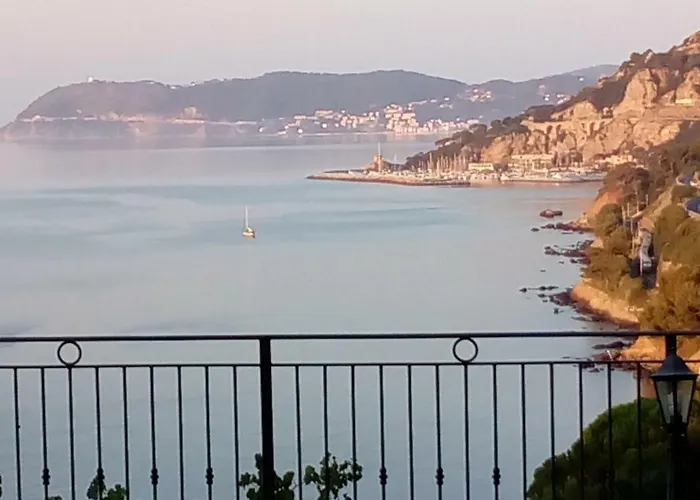 Oda ve Kahvaltı Mare 3*