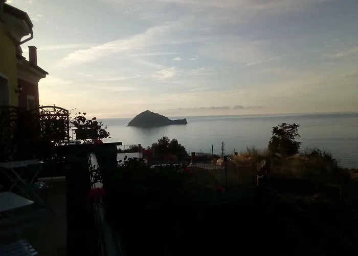 Oda ve Kahvaltı Mare 3*