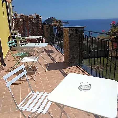 Bed & Breakfast Mare 4*